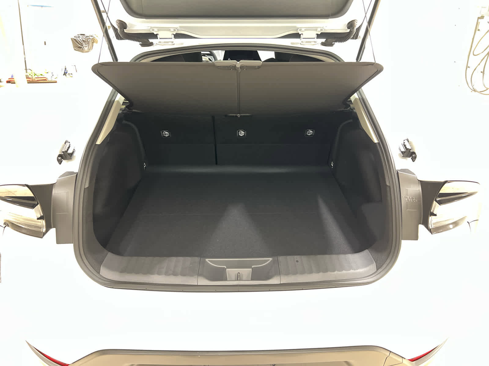 New 2026 Toyota Prius Plug-In Hybrid image 11