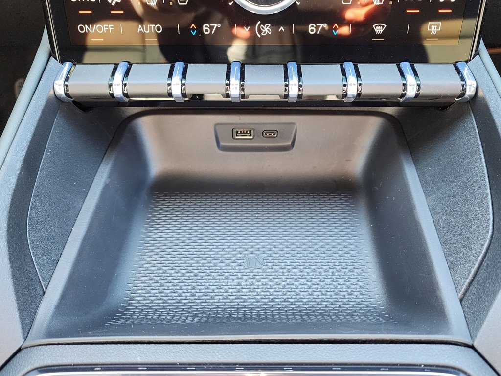 New 2026 GMC Terrain AT4 w/ Convenience Package III image 31