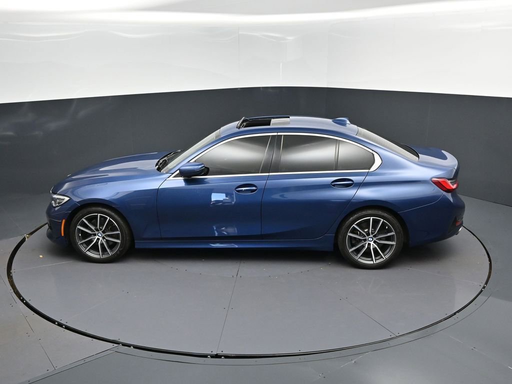 Used 2022 BMW 330i Sedan w/ Premium Package 2 image 32