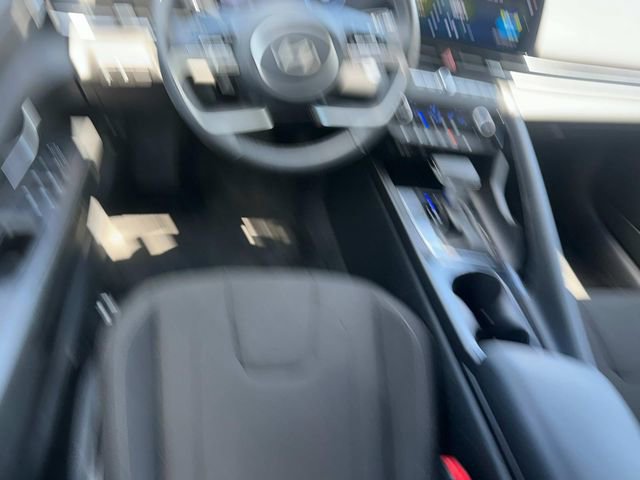 Used 2024 Hyundai Elantra SEL w/ Convenience Package image 20