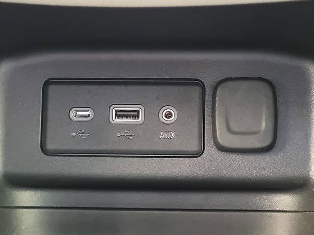 Used 2020 Chevrolet Equinox LS image 14