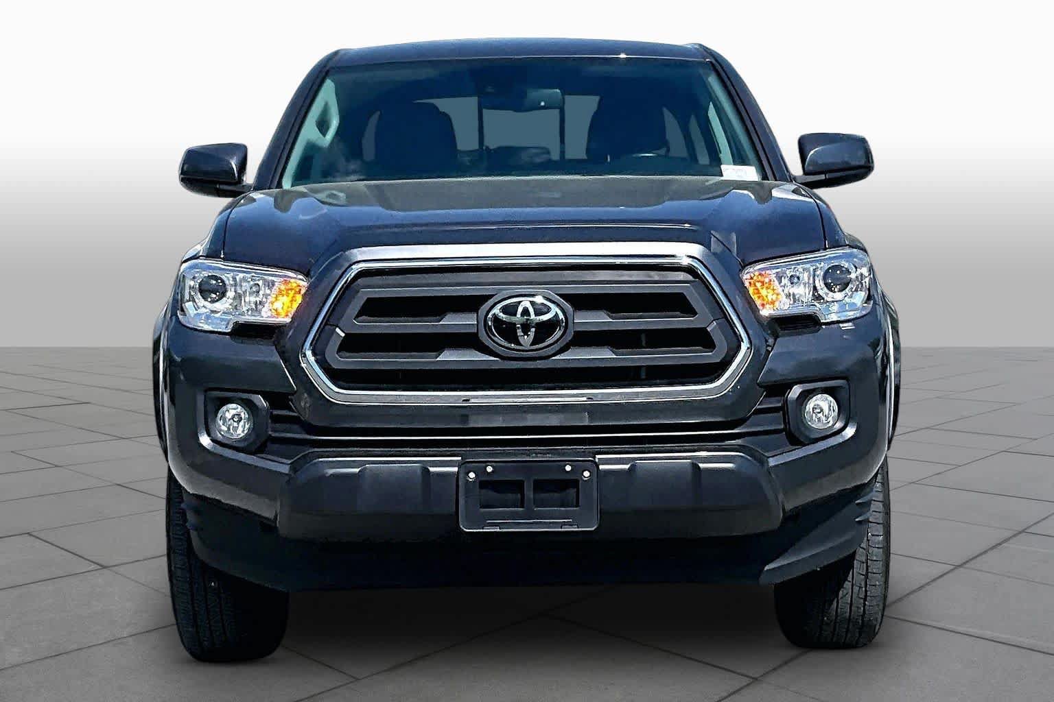 Used 2023 Toyota Tacoma SR5 AWD/4WD image 6
