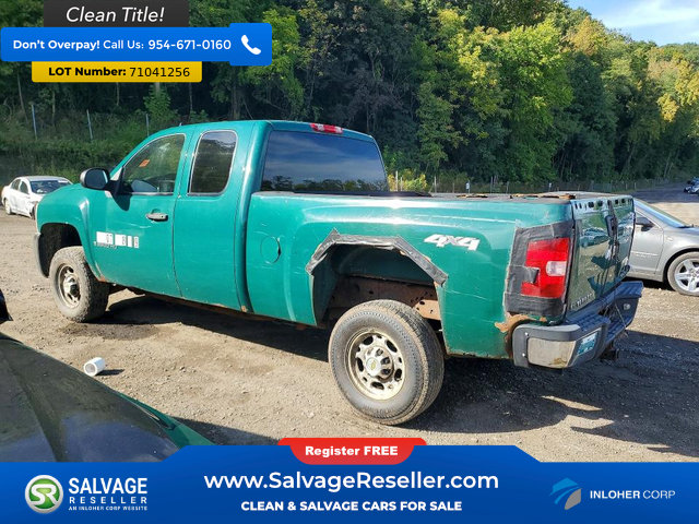 Used 2009 Chevrolet Silverado 2500 LT w/ Snow Plow Prep Package AWD/4WD image 3