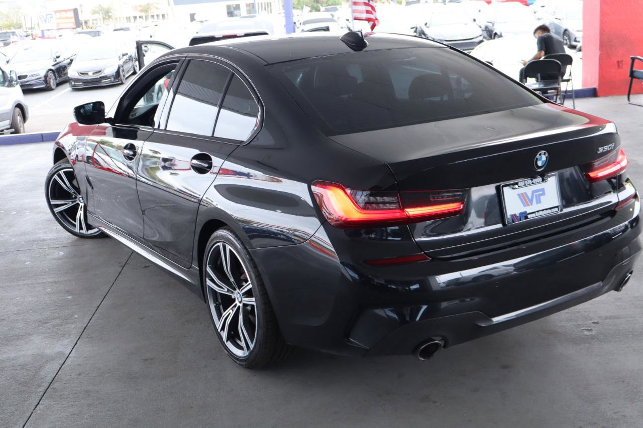 Used 2020 BMW 330i Sedan w/ M Sport Package image 7