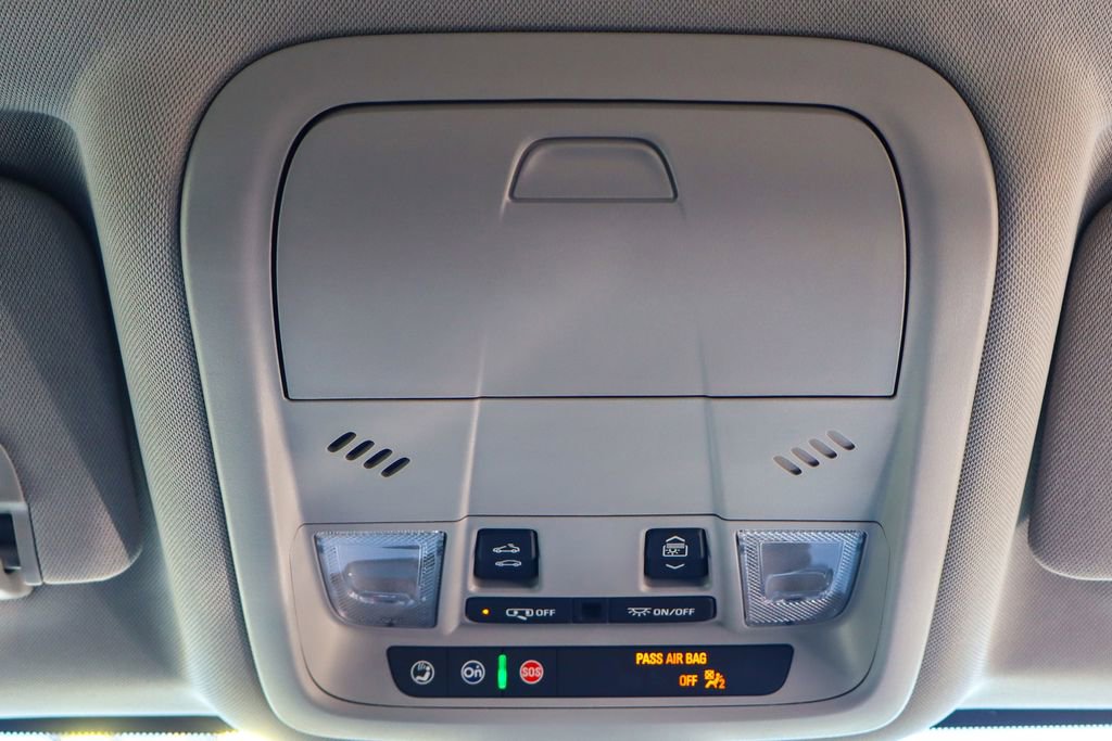 Used 2024 Chevrolet Equinox LT image 18