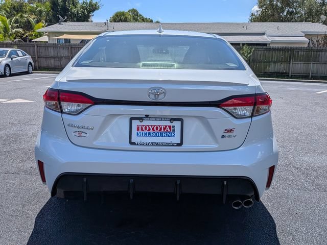 Used 2026 Toyota Corolla SE FWD image 4