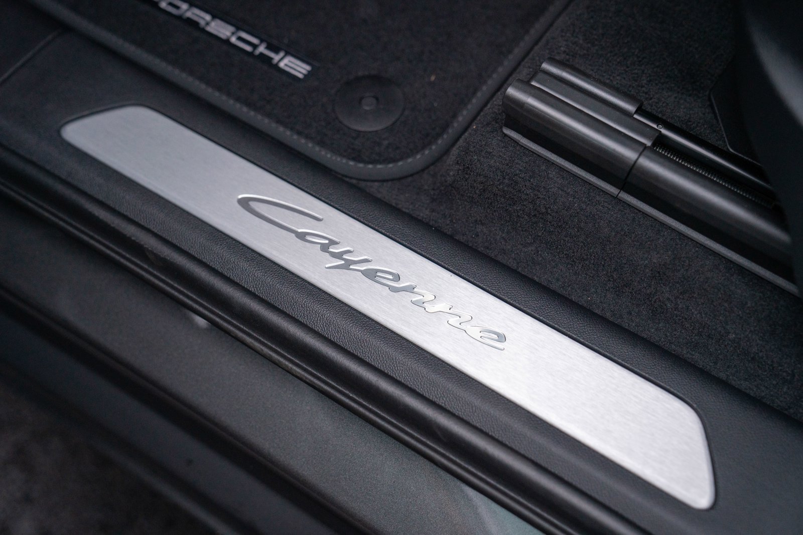 Certified 2026 Porsche Cayenne AWD/4WD image 12
