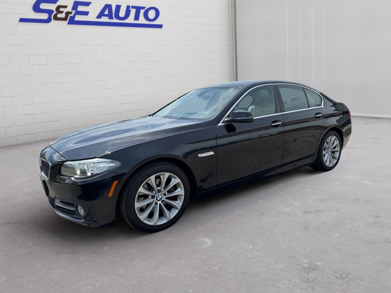 Used 2016 BMW 528i xDrive Sedan