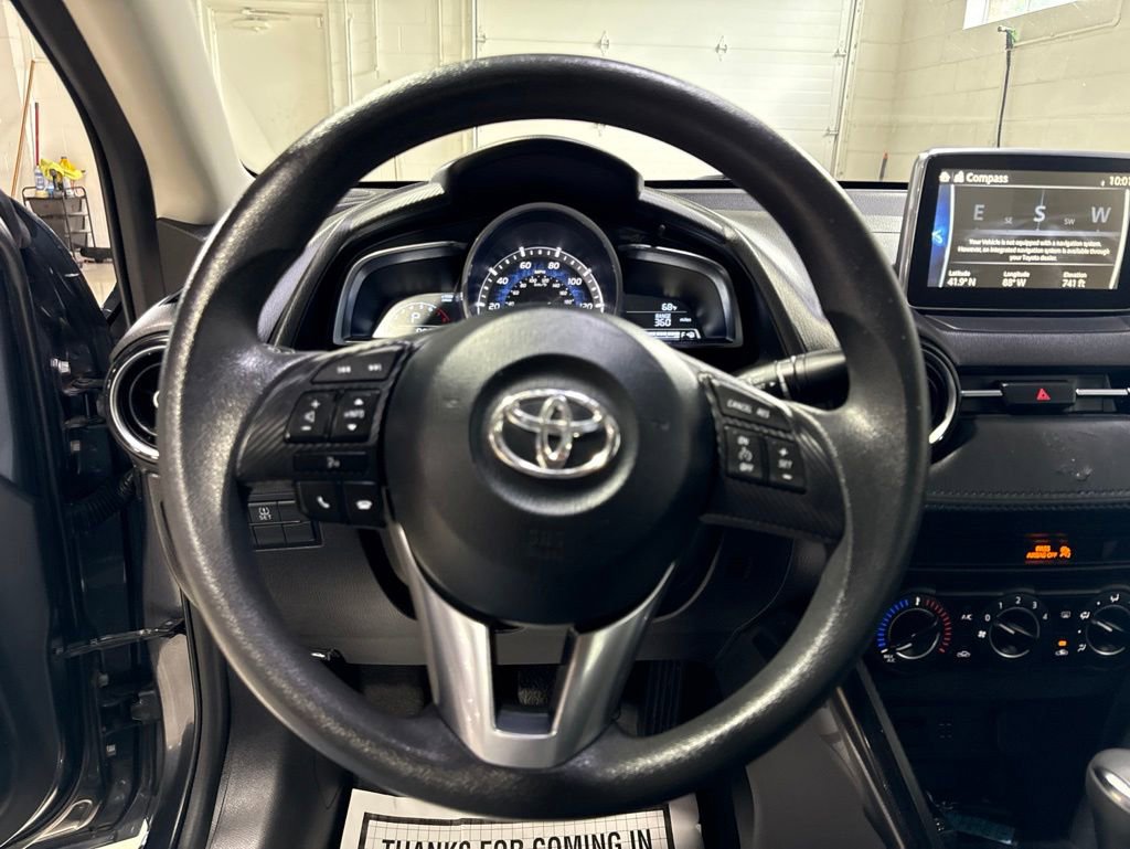 Used 2017 Toyota Yaris iA FWD image 9