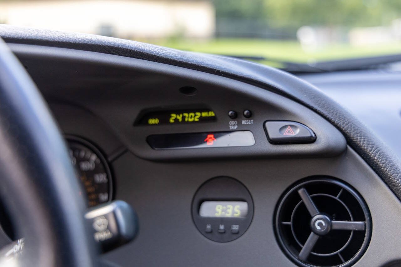 Used 1998 Toyota Supra Turbo RWD image 10