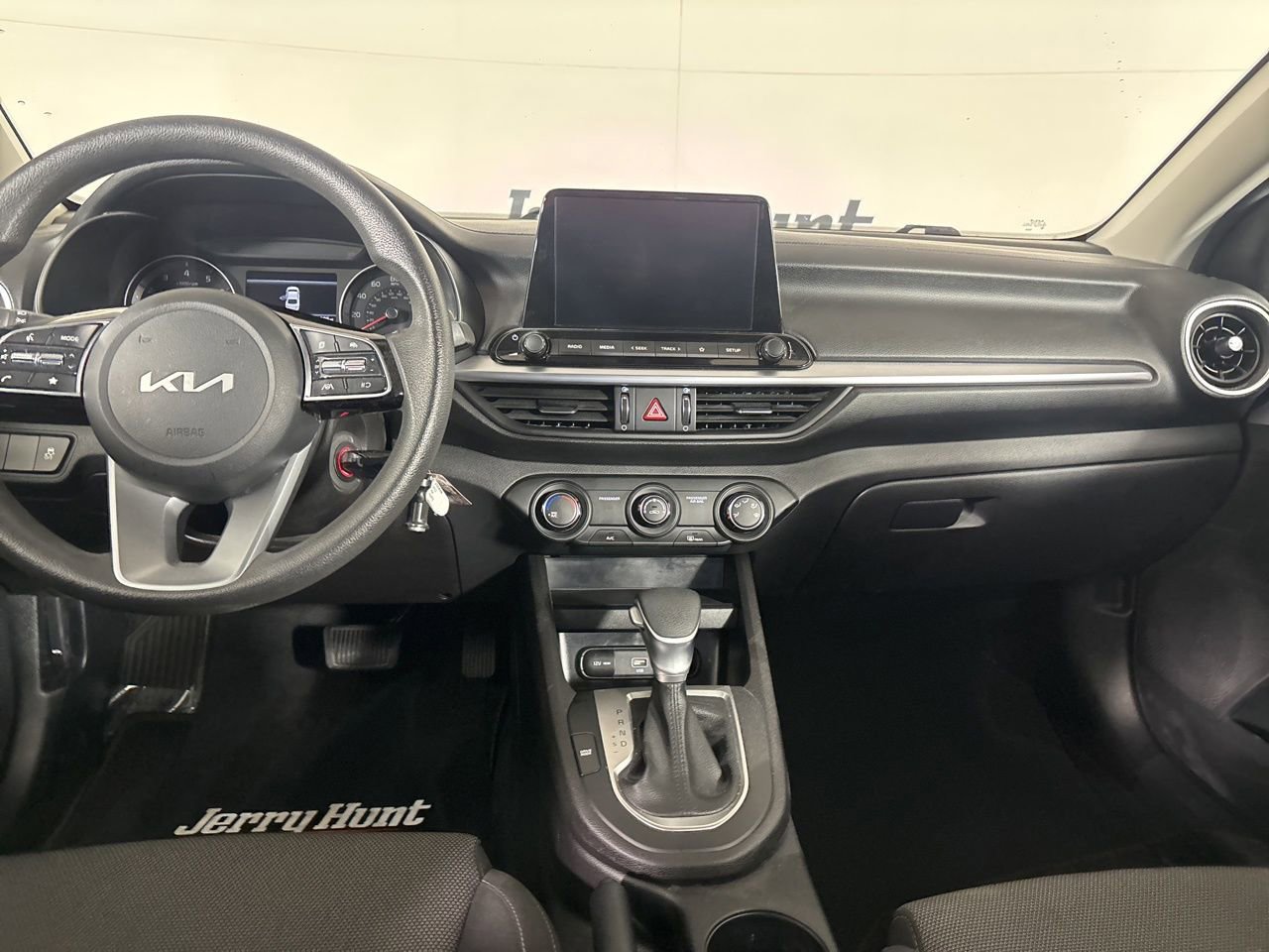 Used 2022 Kia Forte LXS image 21