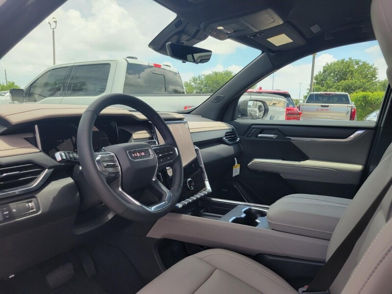 New 2026 GMC Acadia Elevation w/ Elevation Premium Package FWD image 7
