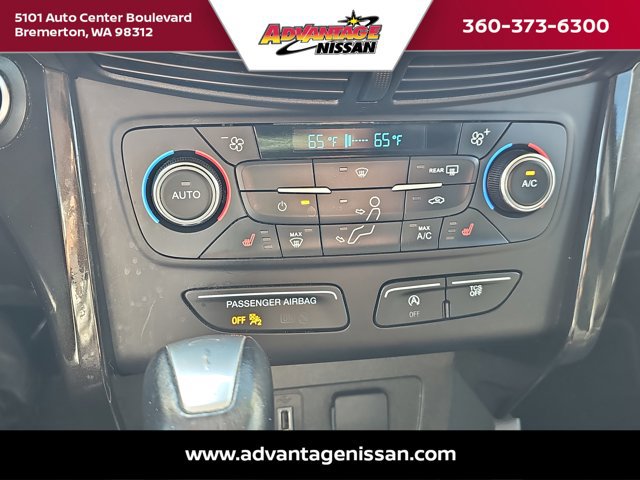 Used 2017 Ford Escape Titanium image 17