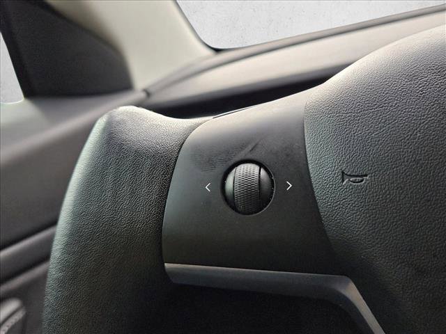 Used 2019 Tesla Model 3 Standard Range Plus image 23