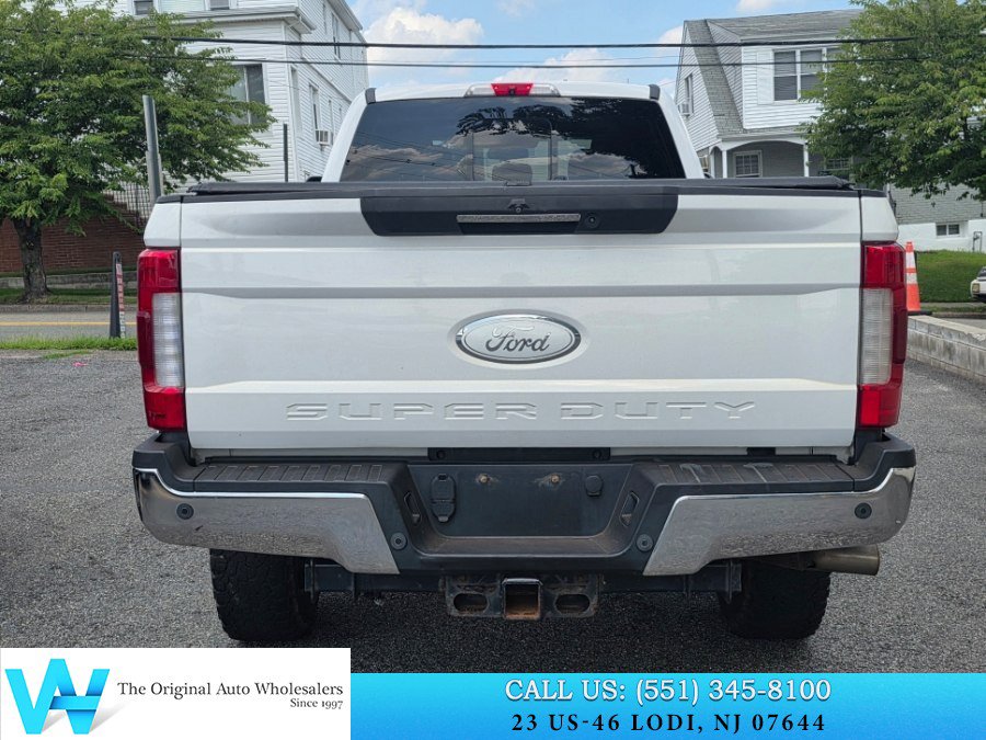 Used 2017 Ford F350 Lariat w/ Lariat Ultimate Package AWD/4WD image 5