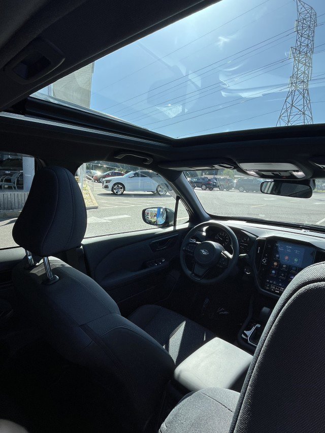 Used 2025 Subaru Forester Premium image 15