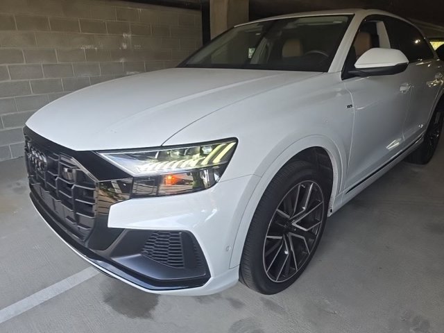 Used 2023 Audi Q8 Premium Plus w/ Premium Plus Package AWD/4WD image 15