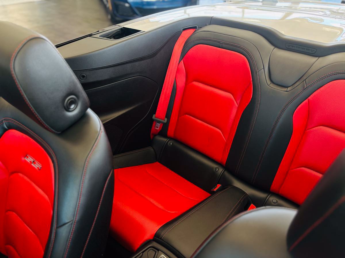 Used 2016 Chevrolet Camaro SS RWD image 30