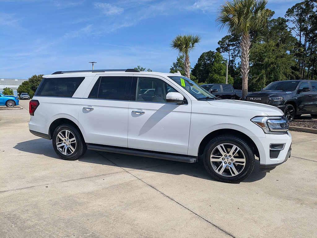 Used 2024 Ford Expedition Max Limited RWD image 2