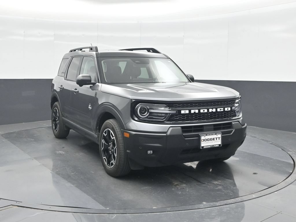 Certified 2025 Ford Bronco Sport Outer Banks w/ Outer Banks Tech Package+ AWD/4WD image 8