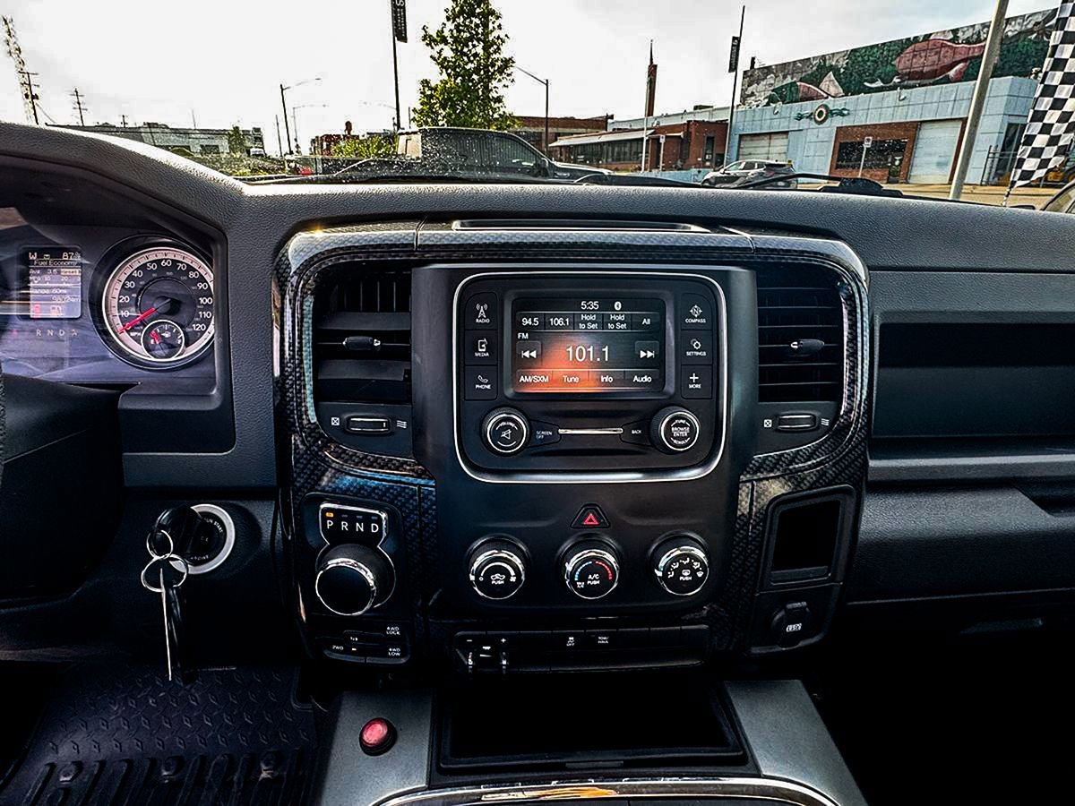 Used 2017 RAM 1500 Express w/ Express Value Package AWD/4WD image 18