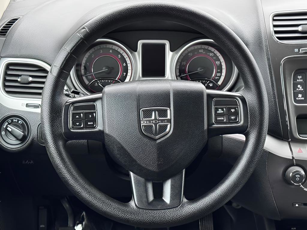 Used 2017 Dodge Journey SE image 7