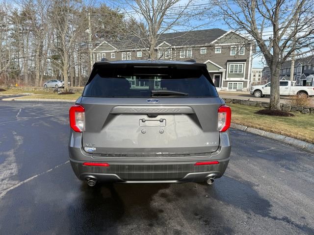 Used 2022 Ford Explorer XLT w/ Equipment Group 202A image 26