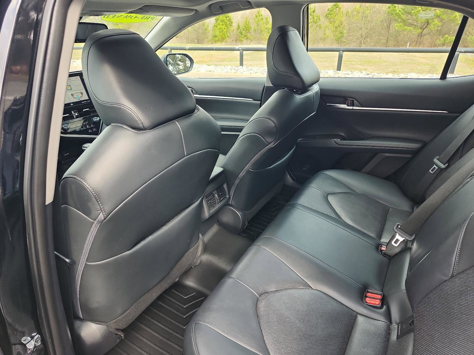 Used 2023 Toyota Camry XLE w/ Navigation Package image 10