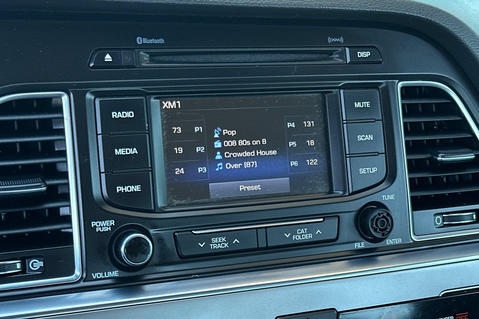 Used 2015 Hyundai Sonata SE w/ Option Group 02 FWD image 17