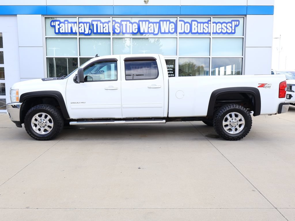 Used 2014 Chevrolet Silverado 2500 LTZ w/ LTZ Plus Package AWD/4WD image 7