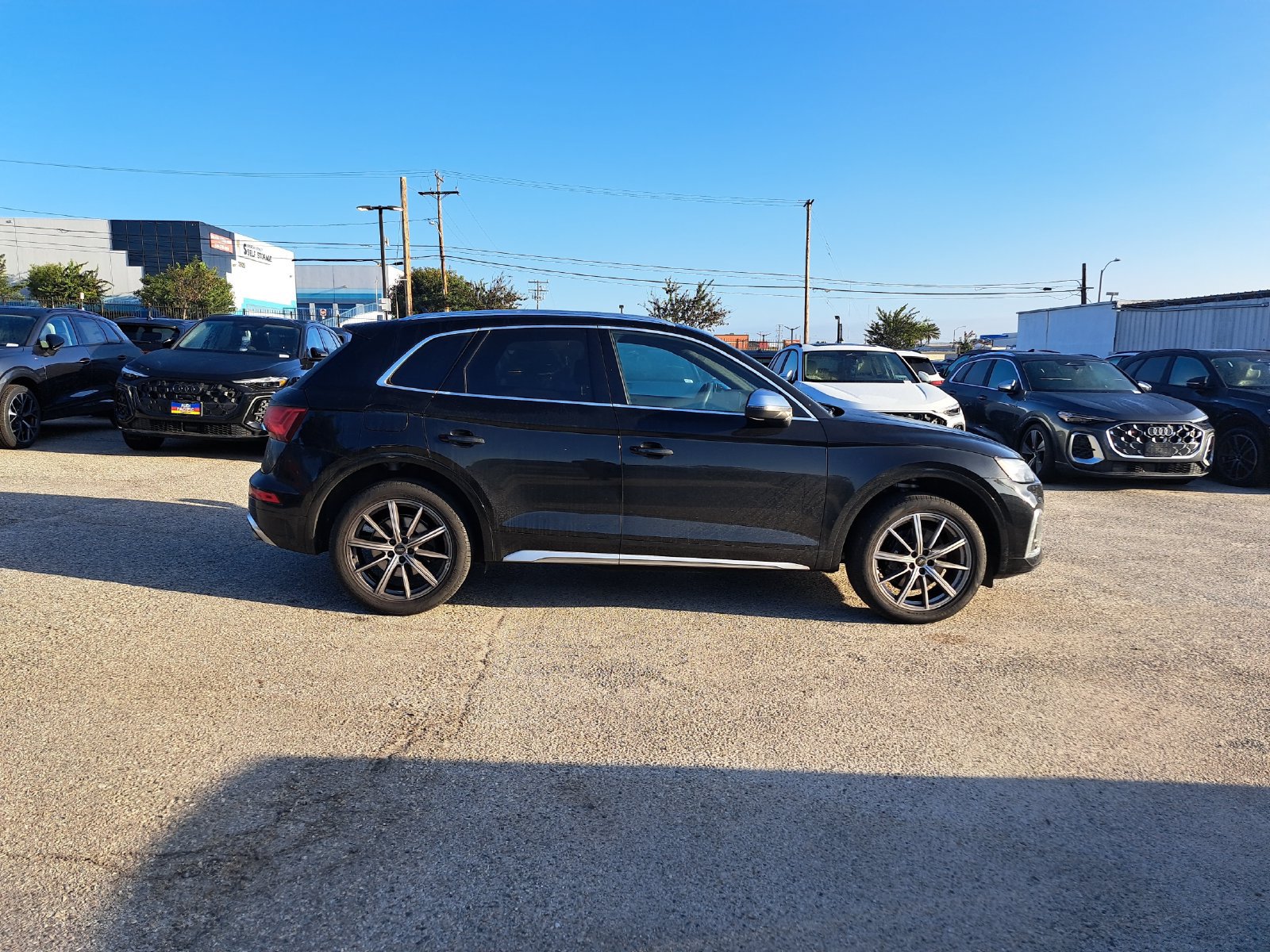 Used 2023 Audi SQ5 Premium Plus w/ Premium Plus Package AWD/4WD image 4