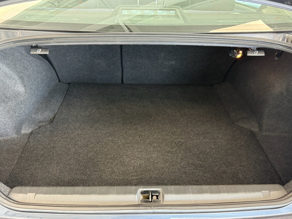 Used 2014 Subaru Legacy 2.5i Premium AWD/4WD image 30