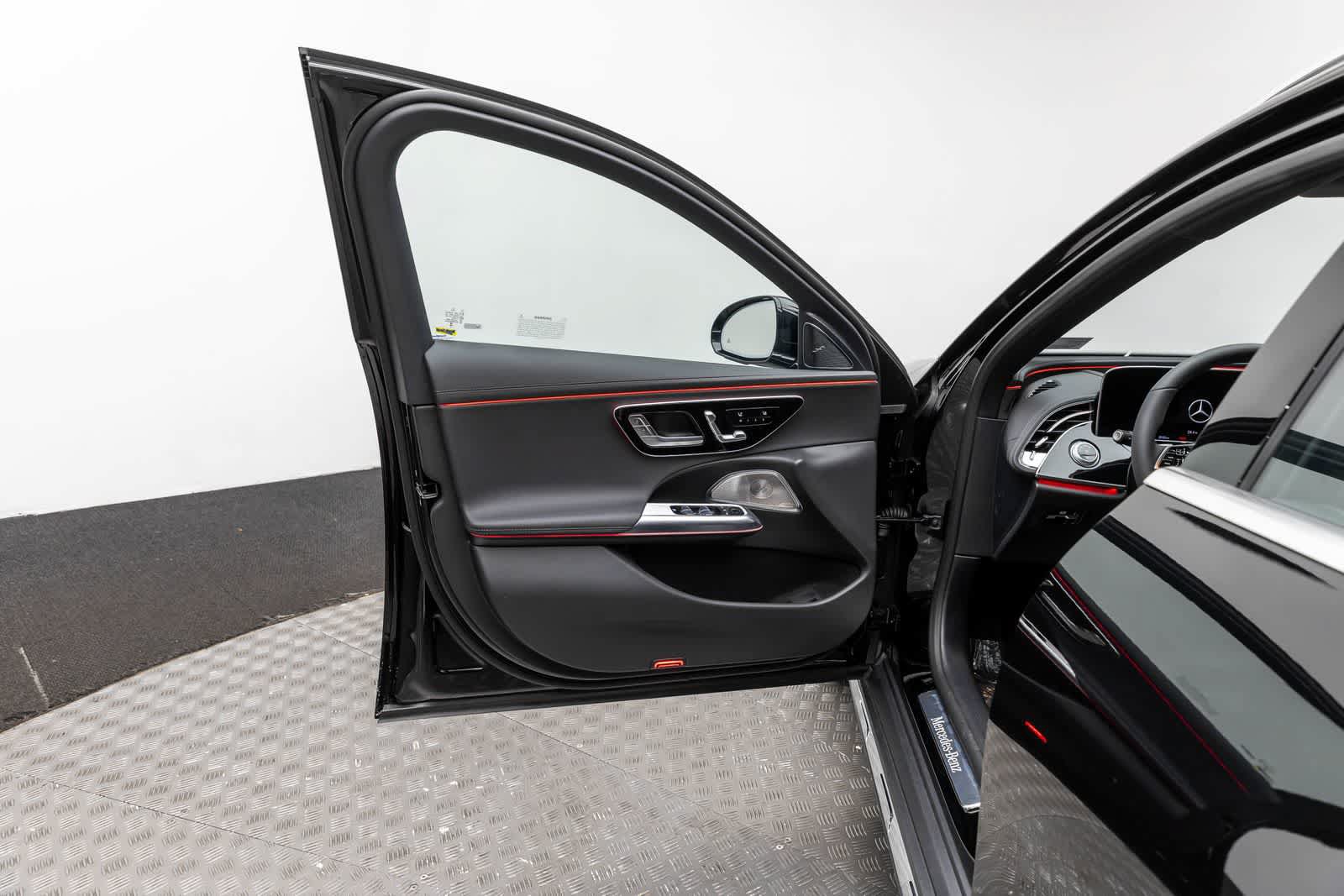 Used 2026 Mercedes-Benz E 450 4MATIC All-Terrain Wagon image 23