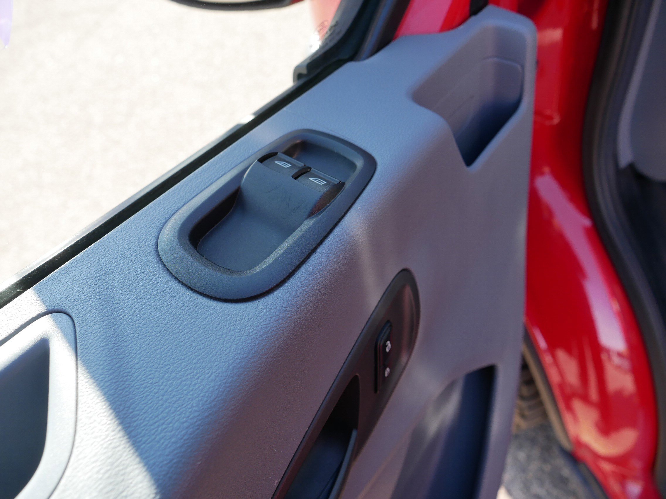 Used 2015 Ford Transit 350 XLT image 19