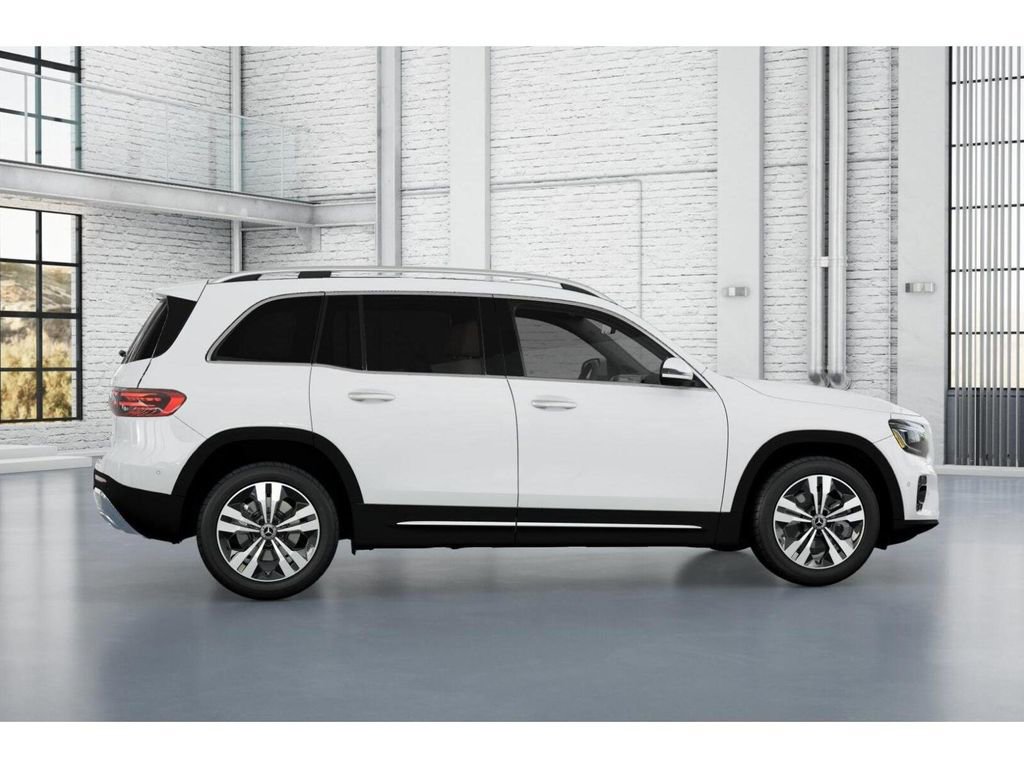 New 2026 Mercedes-Benz GLB 250 4MATIC image 17