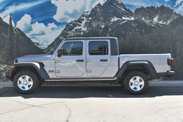 Used 2020 Jeep Gladiator Sport w/ Quick Order Package 24S AWD/4WD image 7