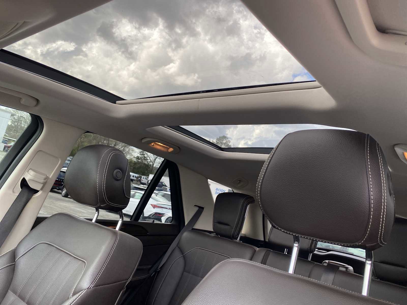 Used 2018 Mercedes-Benz GLE 350 image 23