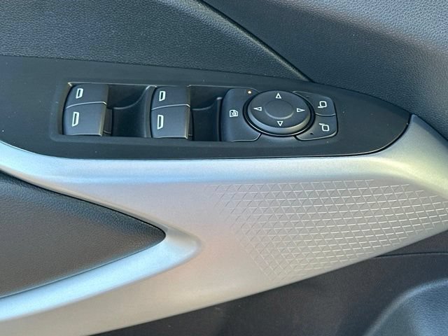 Used 2026 Chevrolet Trax LS FWD image 22