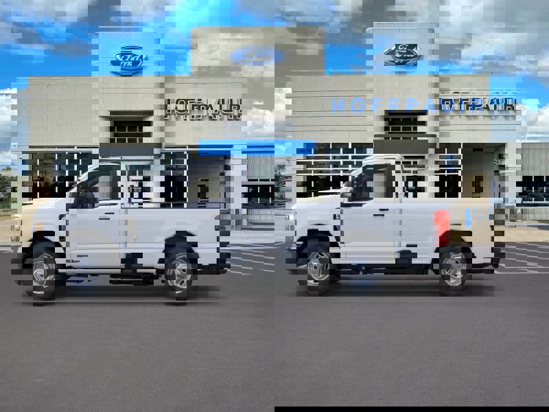 New 2026 Ford F350 XL image 3