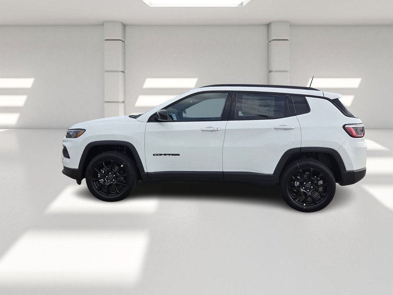 New 2026 Jeep Compass Latitude AWD/4WD image 2