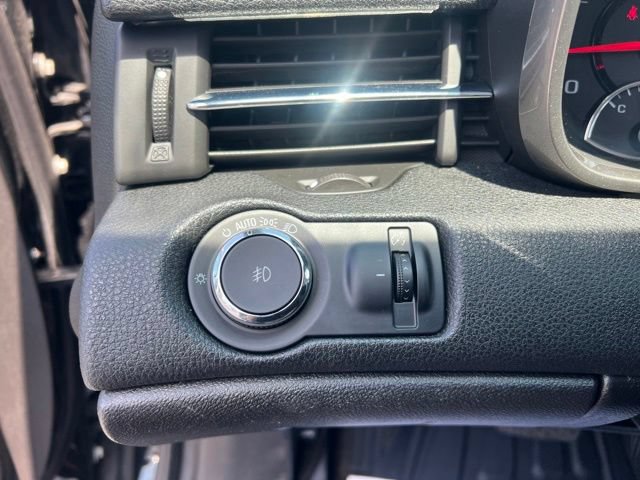 Used 2013 Chevrolet Malibu LTZ FWD image 10