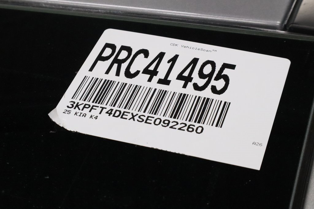 Used 2025 Kia K4 LXS image 32
