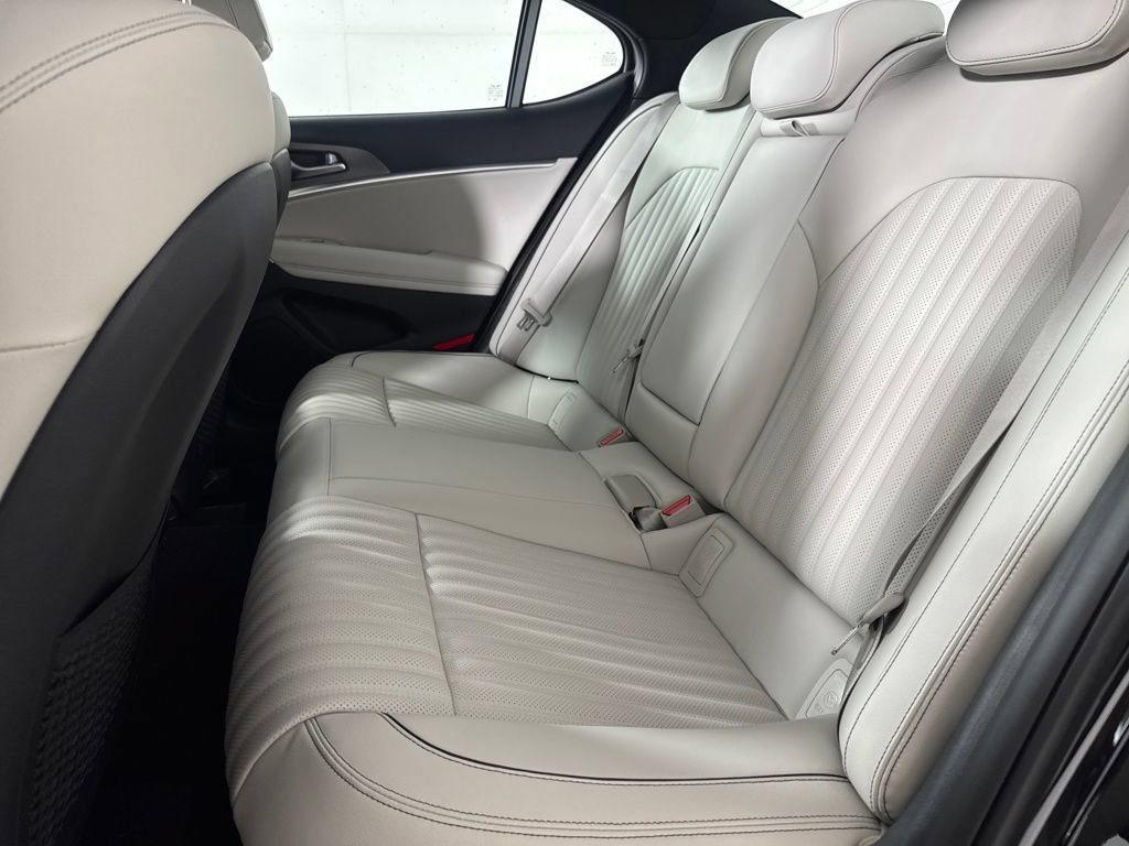 New 2026 Genesis G70 3.3T Sport Prestige RWD image 13