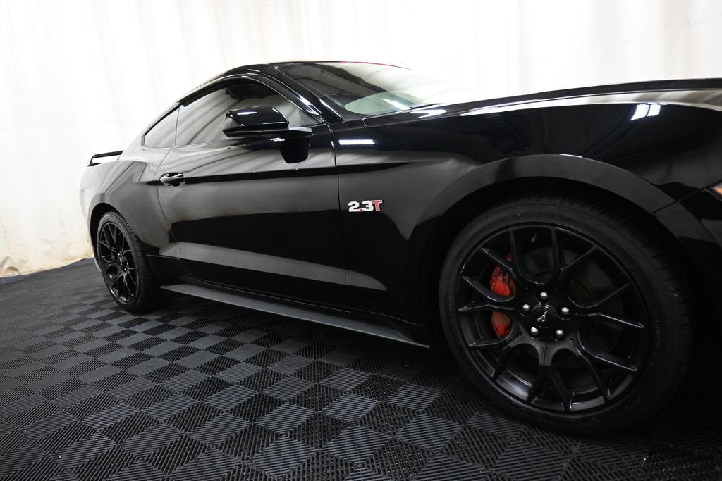 Used 2018 Ford Mustang Coupe w/ Ecoboost Performance Package image 19