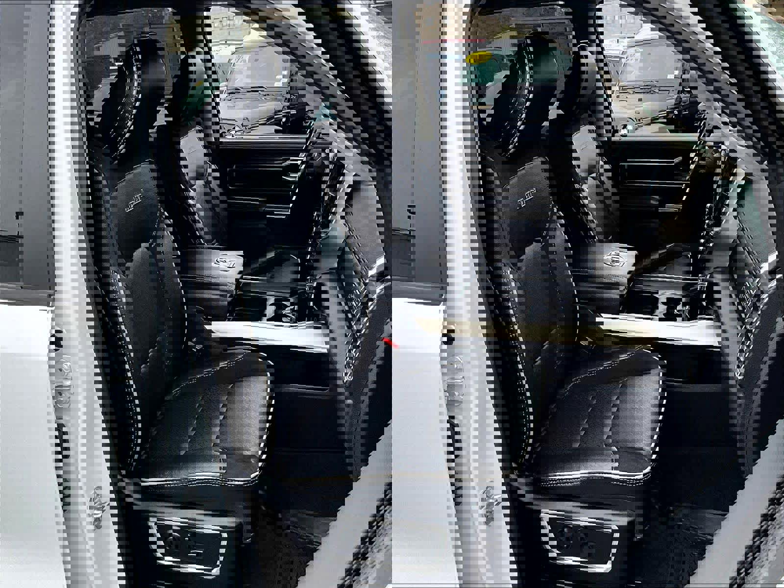 Used 2022 RAM 1500 Laramie image 11