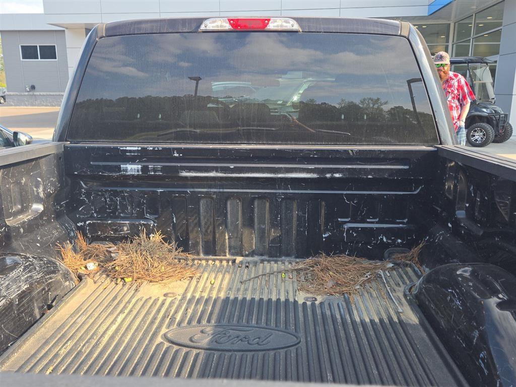 Used 2020 Ford F150 XLT image 2