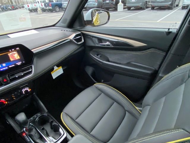 Certified 2025 Chevrolet TrailBlazer ACTIV w/ Driver Confidence Package image 27