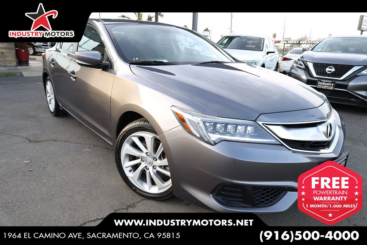 Used 2018 Acura ILX image 1