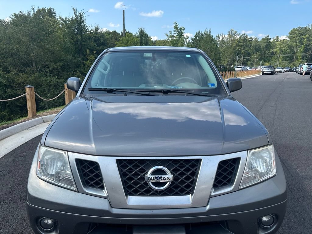 Used 2021 Nissan Frontier SV AWD/4WD image 2