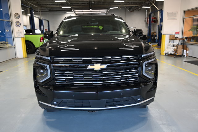 New 2026 Chevrolet Tahoe High Country AWD/4WD image 2